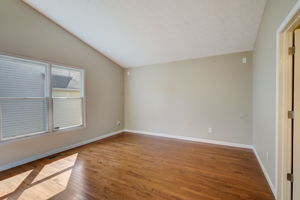 Cove Lake Ln-031