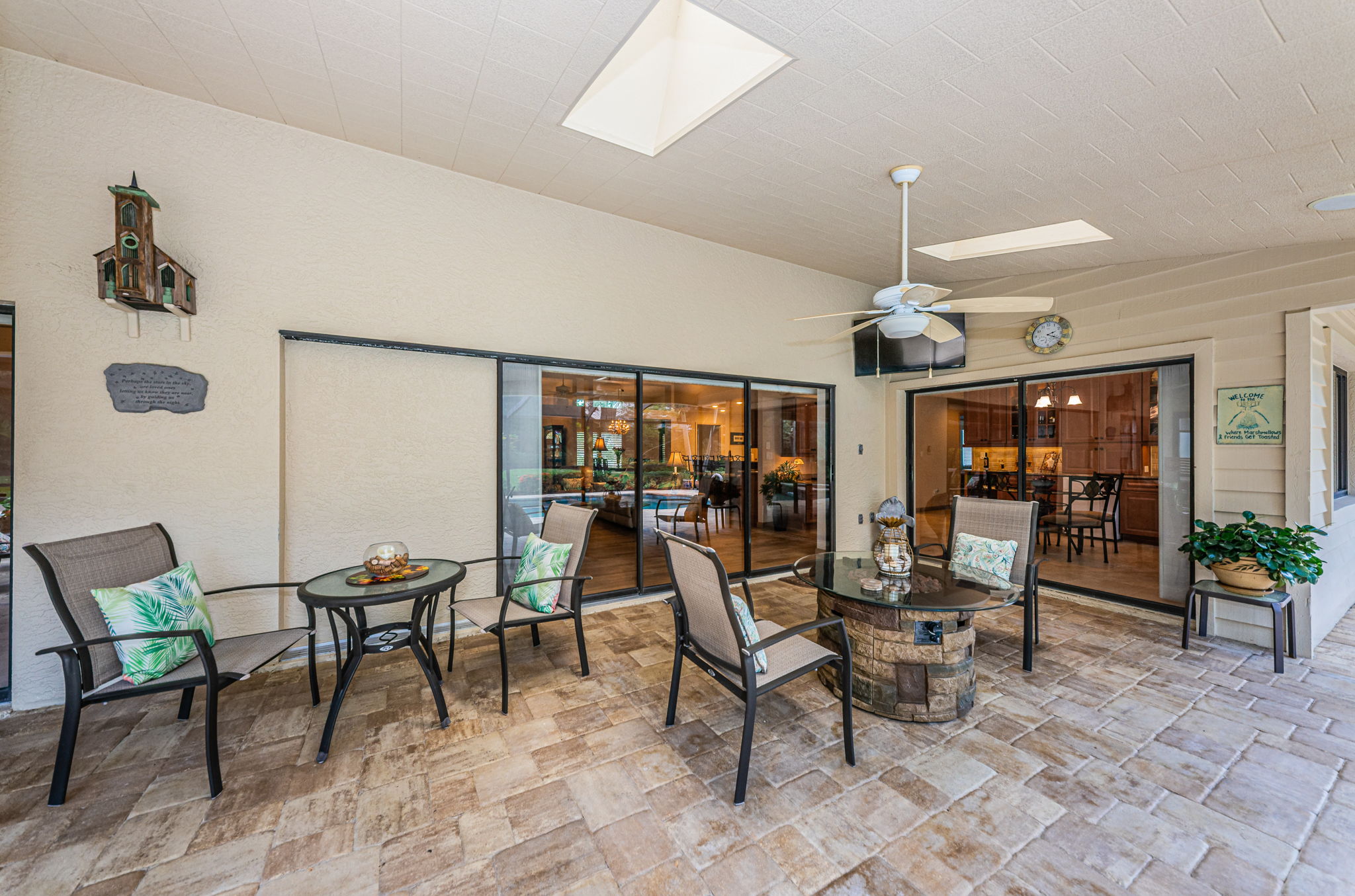 Lanai1