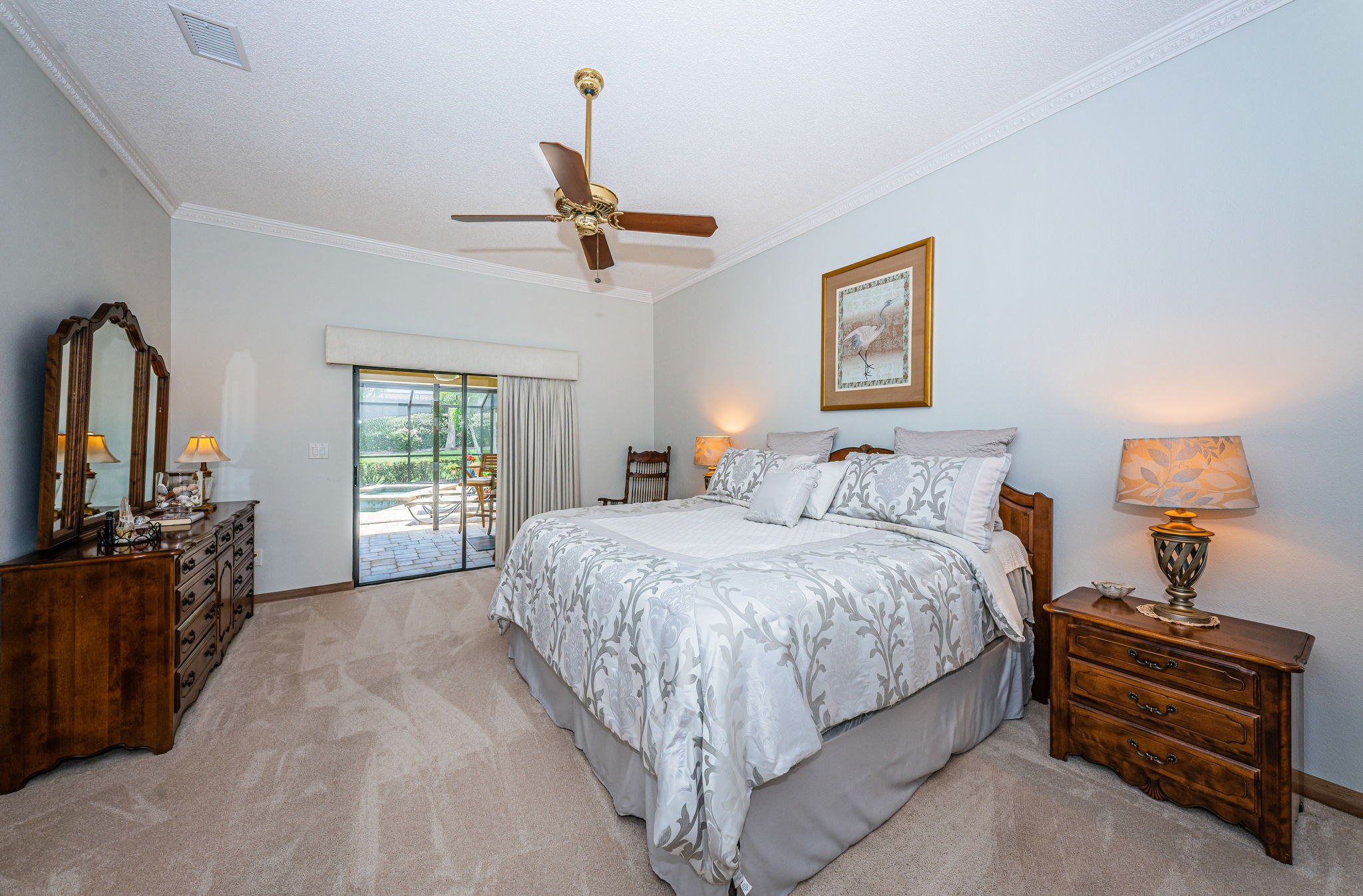 Master Bedroom1a-2