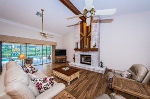Living Room4-3