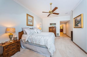 Master Bedroom1b-2