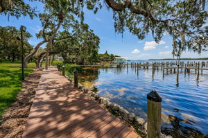 Dock and Water View12