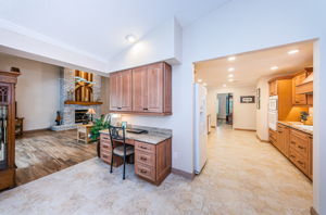 Kitchen12