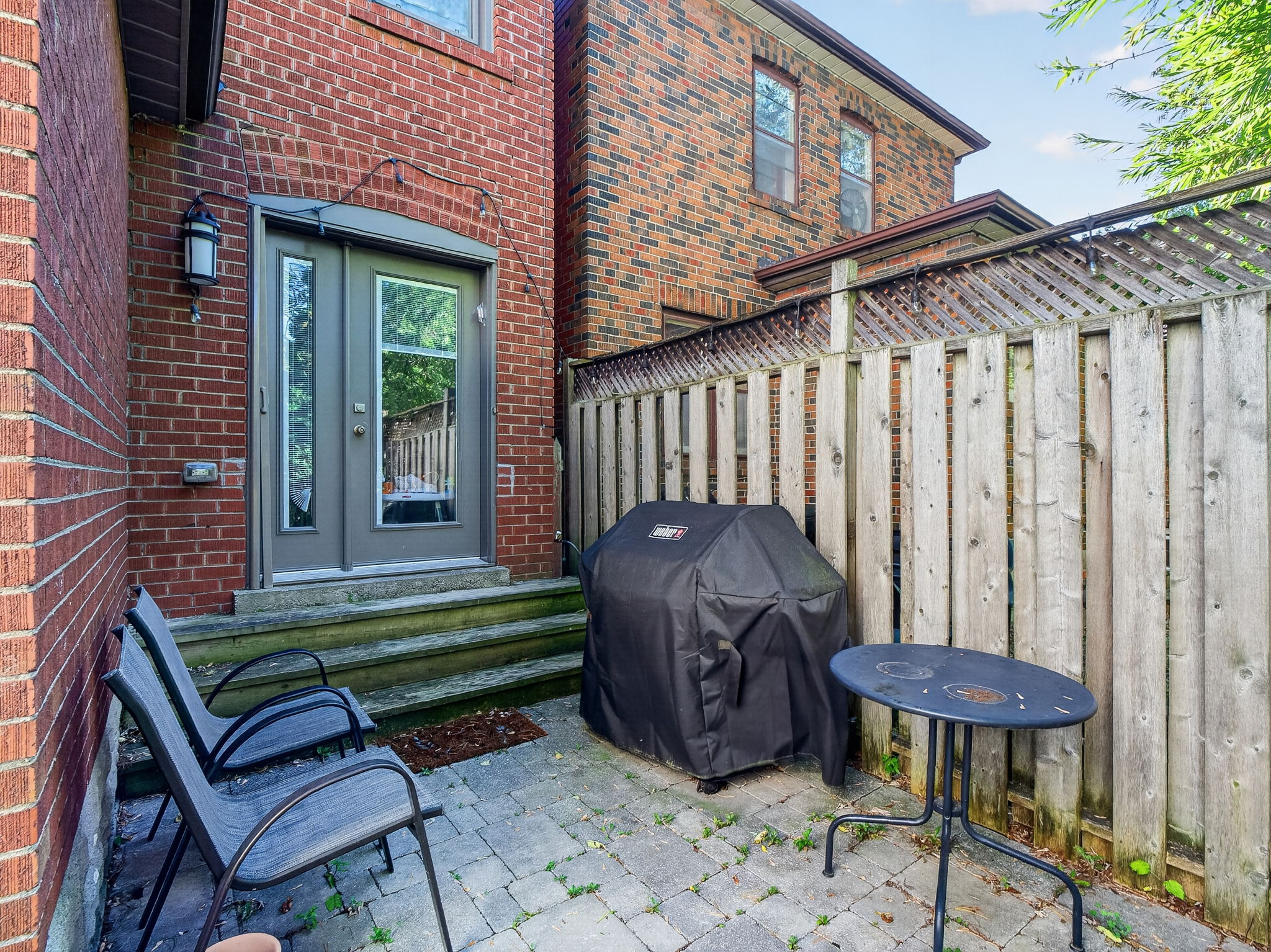 354 Brookdale Ave Toronto, ON M5M 1P8