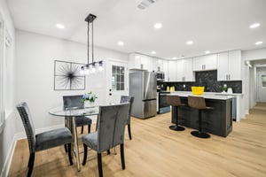 Brooks Ave SW-L0805-012.jpg