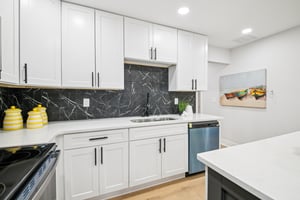 Brooks Ave SW-L0805-013.jpg
