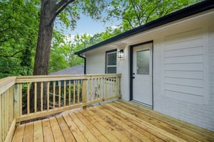 Brooks Ave SW-L0805-030.jpg