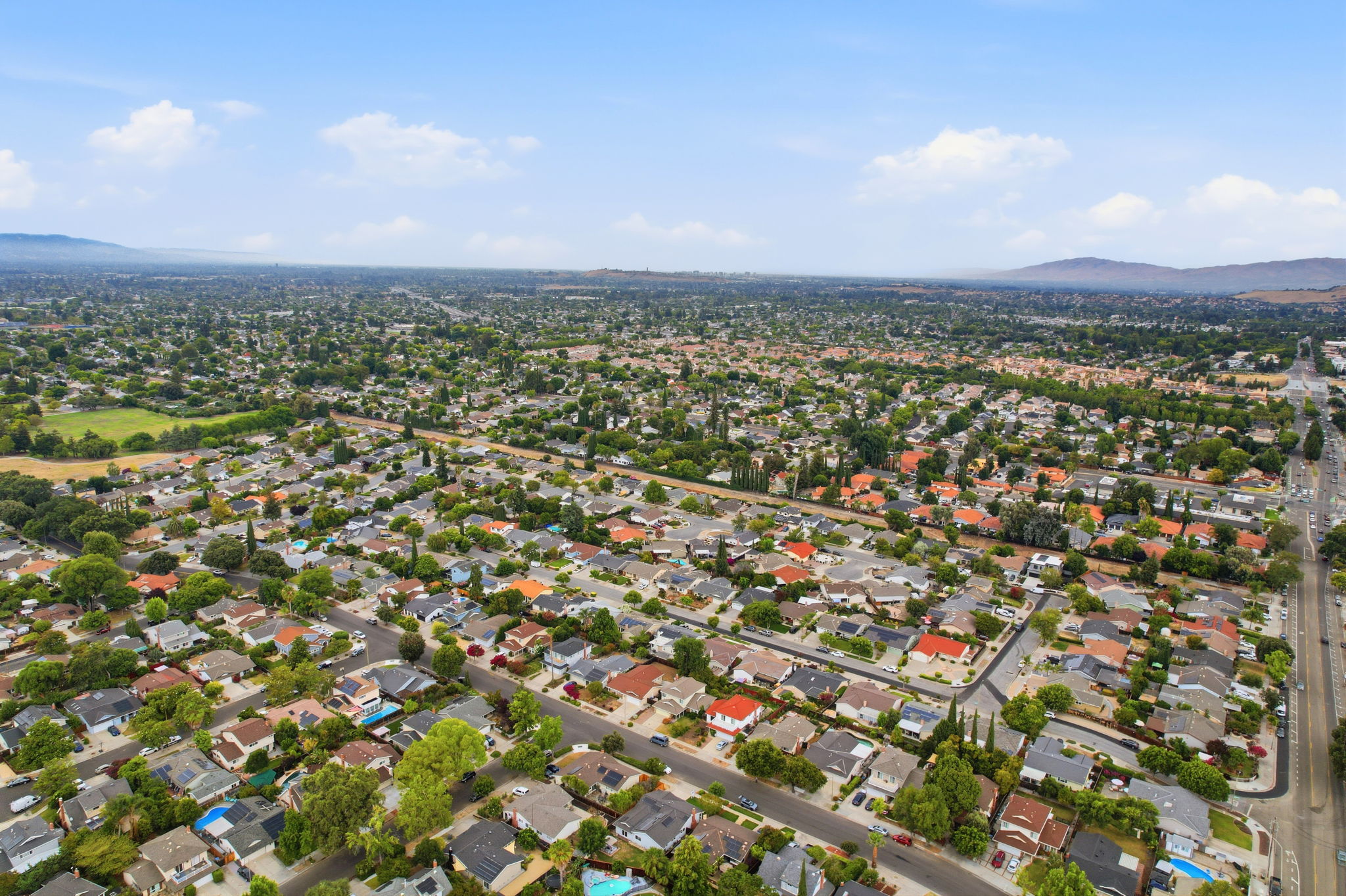 015_F8_AERIAL_354 Los Pinos