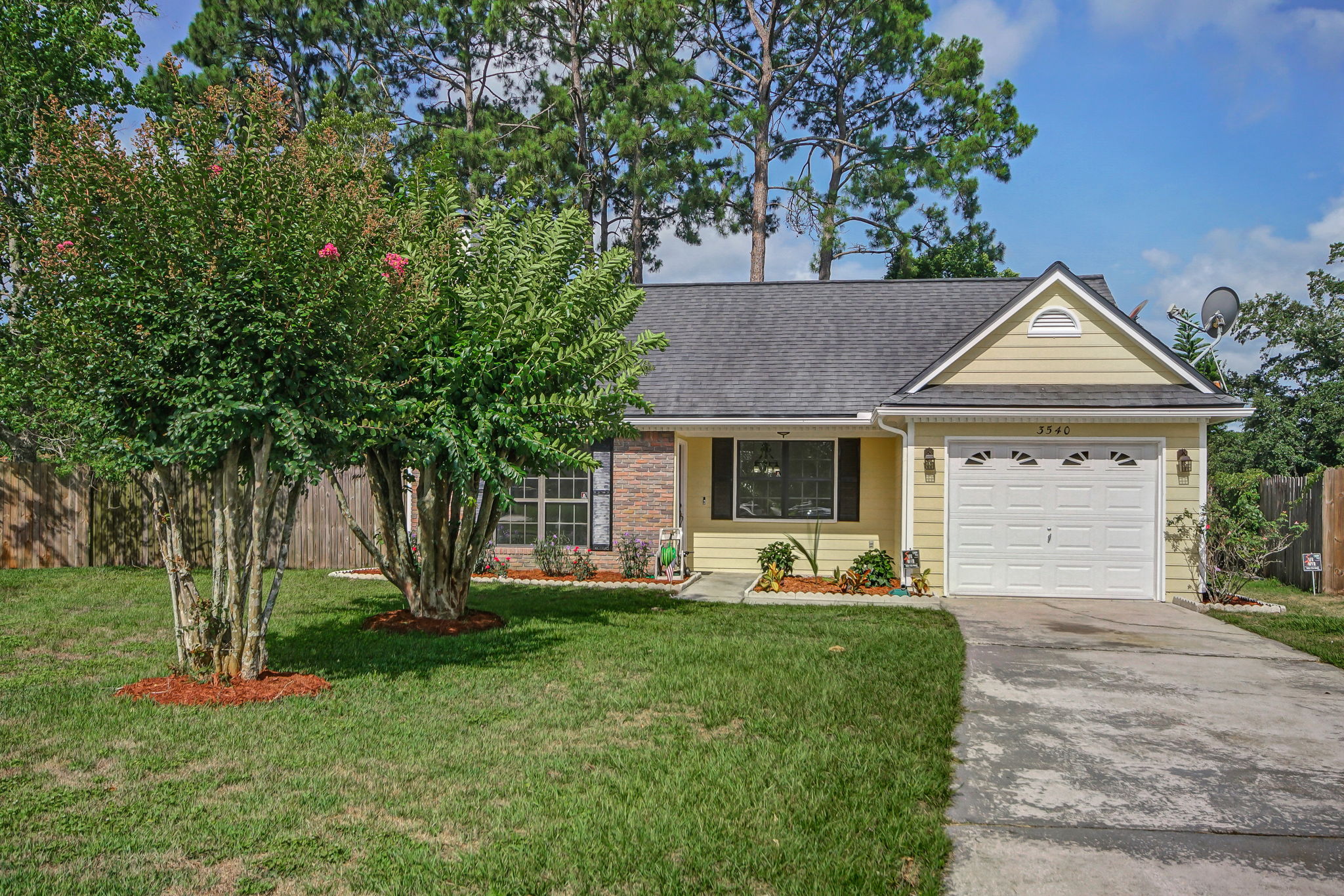  3540 Jamestown Ln, Jacksonville, FL 32223, US