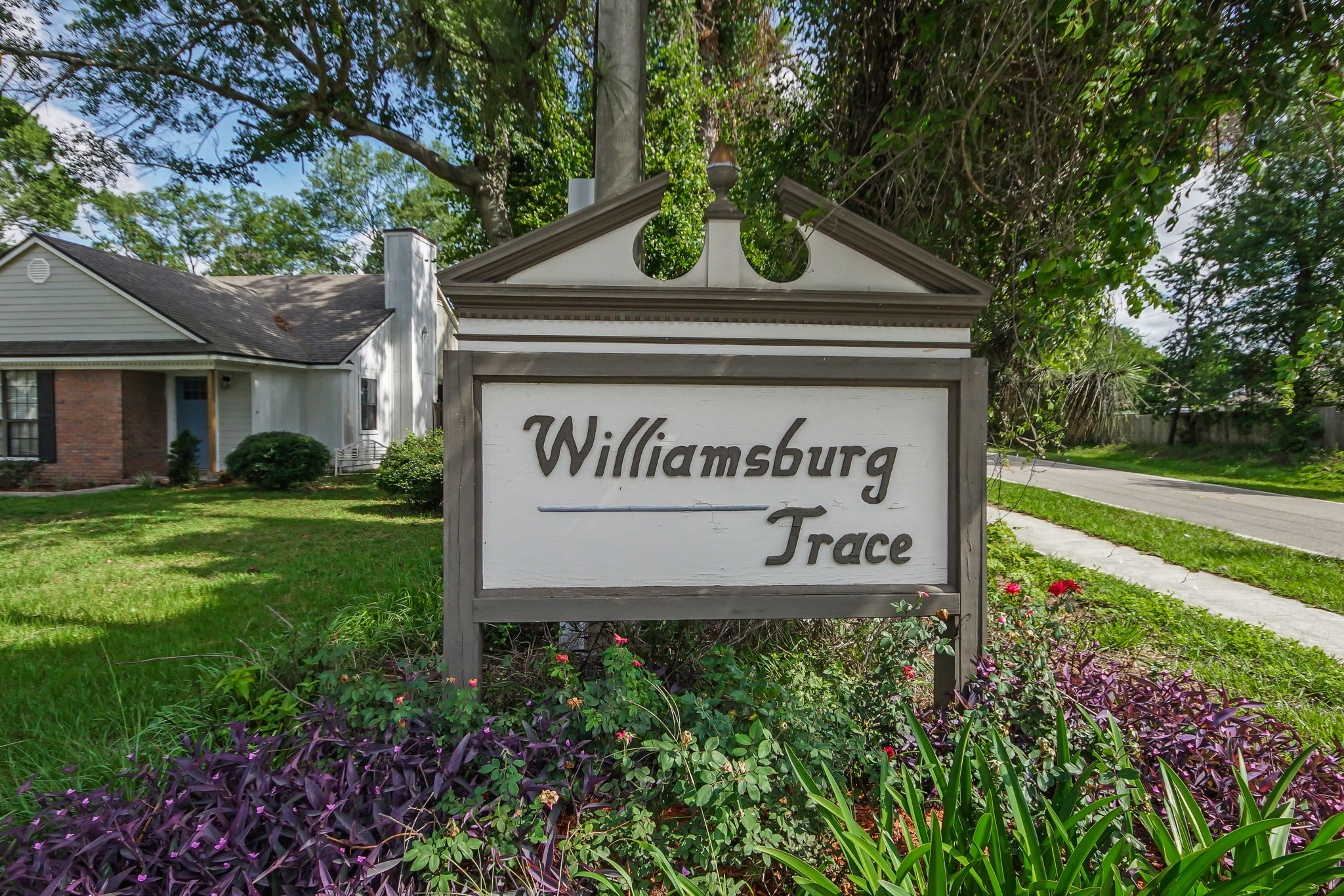Williamsburg Trace