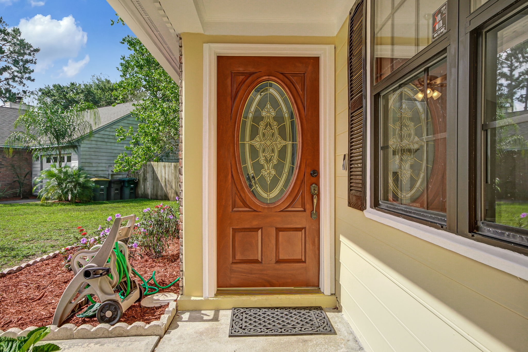 Front Entry Detail