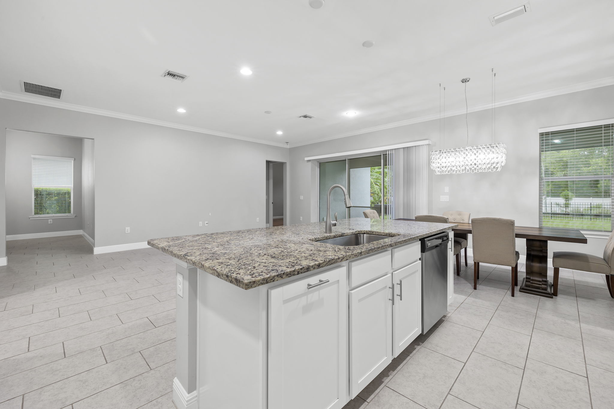 Kitchen (1)
