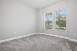 Guest Bedroom 1-1