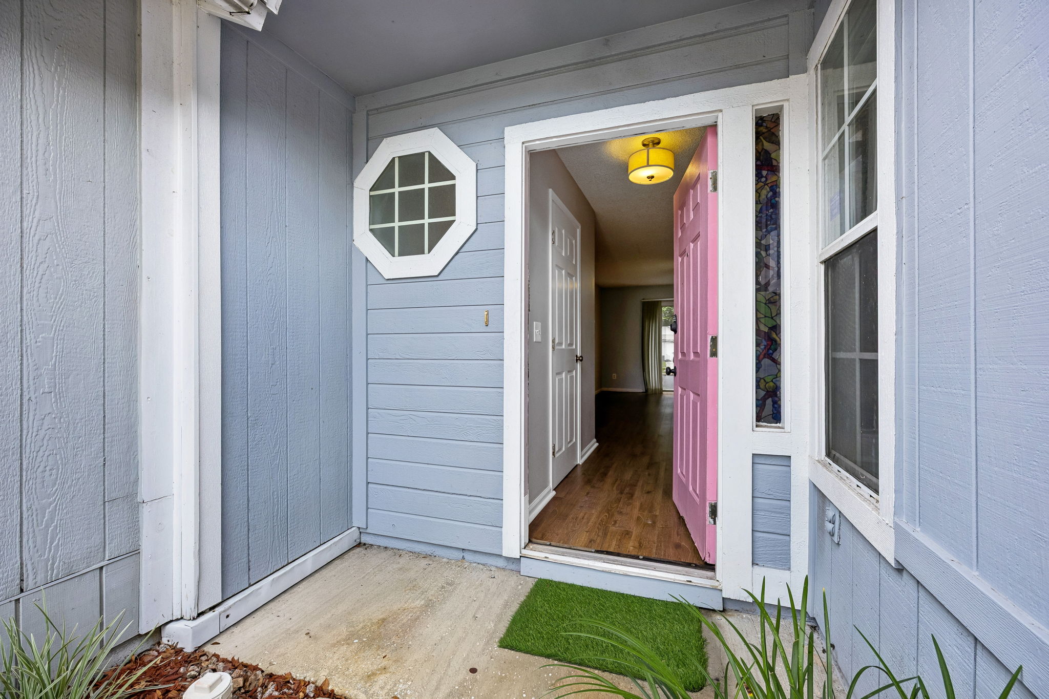 Front Entry Detail