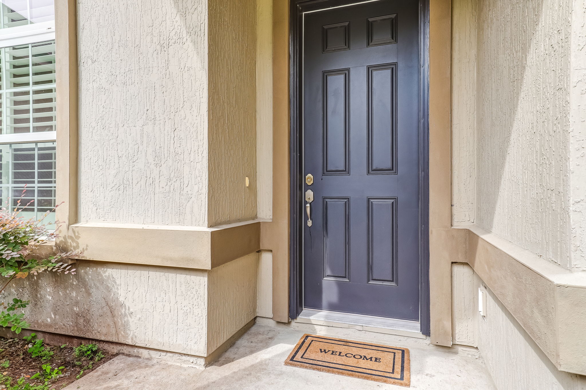 Front Entry Detail