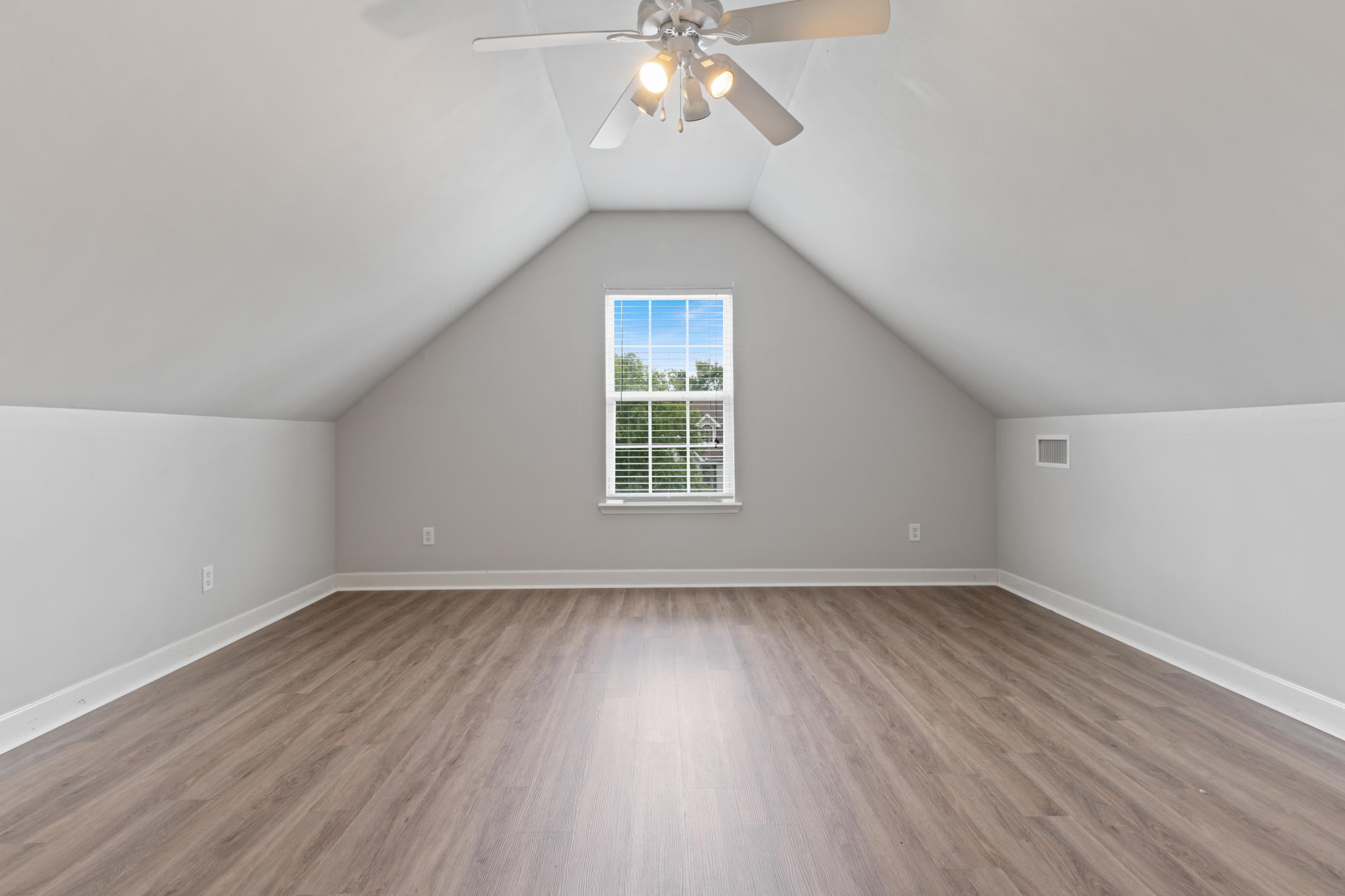 3542 Stevens Bend Dr, Murfreesboro, TN 37127, USA Photo 19