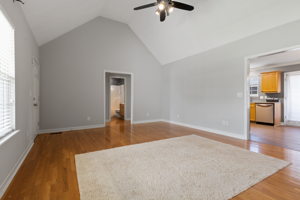 3542 Stevens Bend Dr, Murfreesboro, TN 37127, USA Photo 4