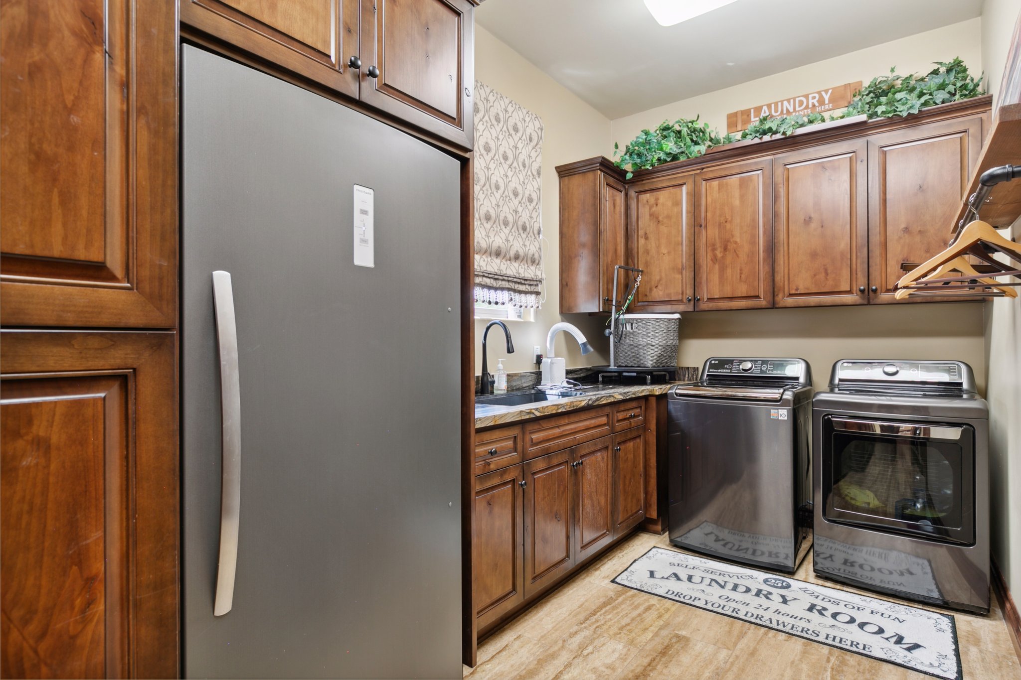 Oversized Laundry Room