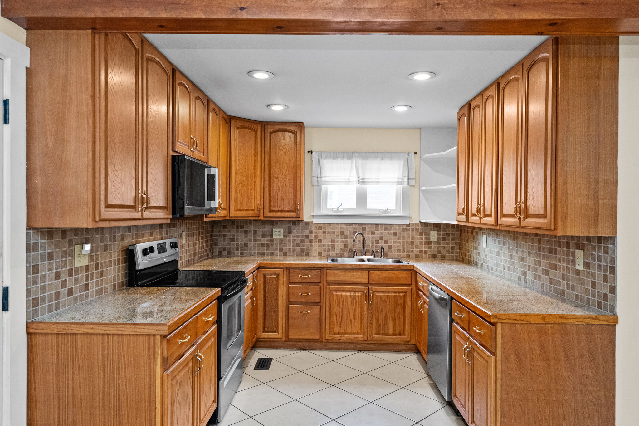 Kitchen with Recessed Lighting
