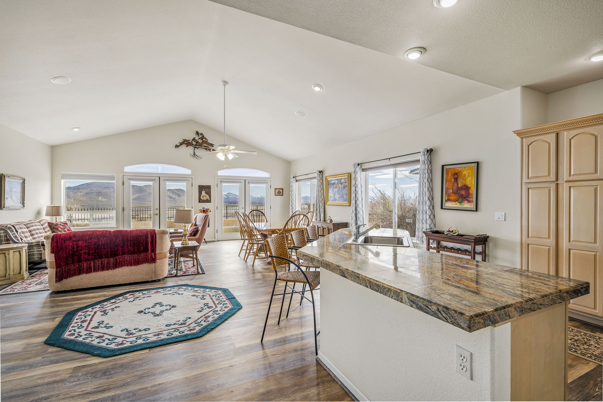 3543 Sunridge Ct, Carson City, NV 89705 In1View Media
