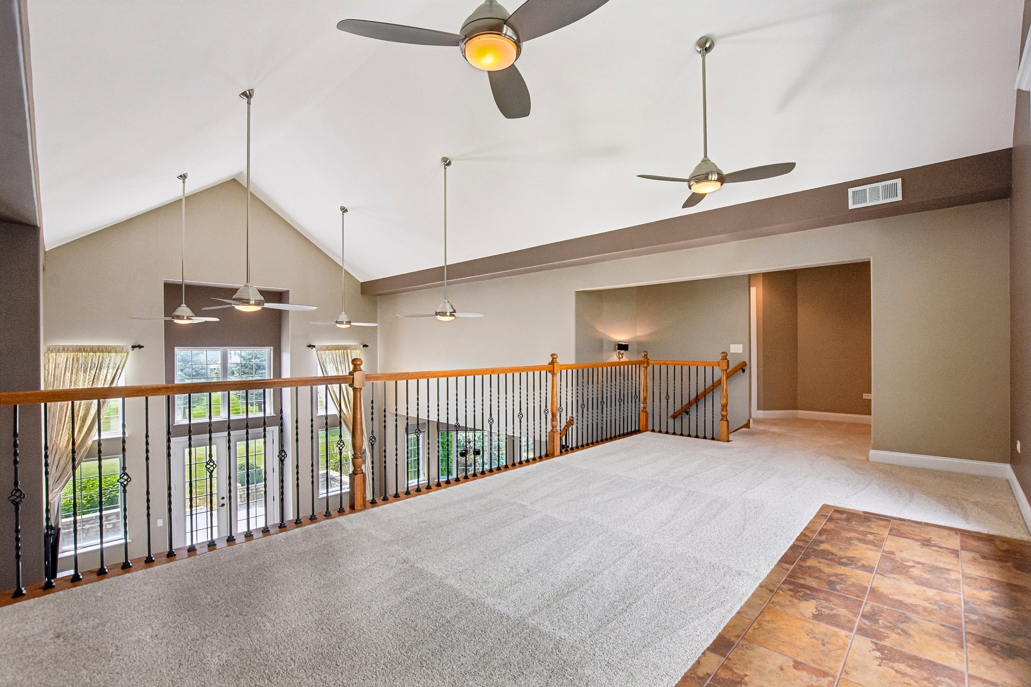 W Nettle Creek Dr-S1609-033.jpg