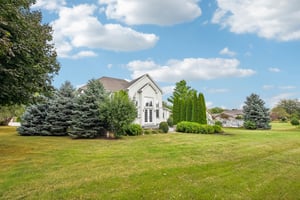 W Nettle Creek Dr-S1609-056.jpg