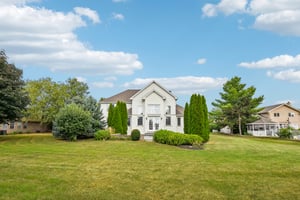W Nettle Creek Dr-S1609-057.jpg
