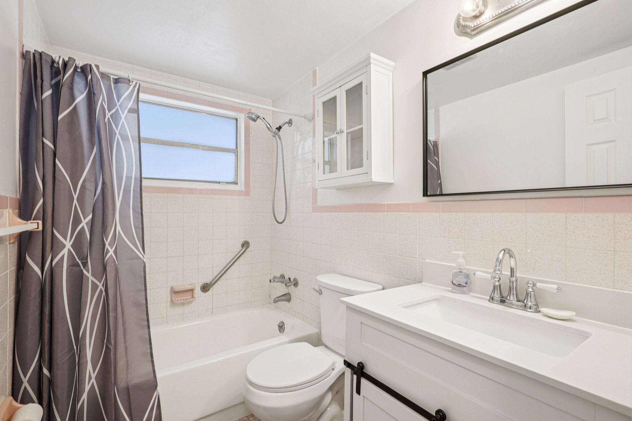 Darlington Rd-S1504-023.jpg