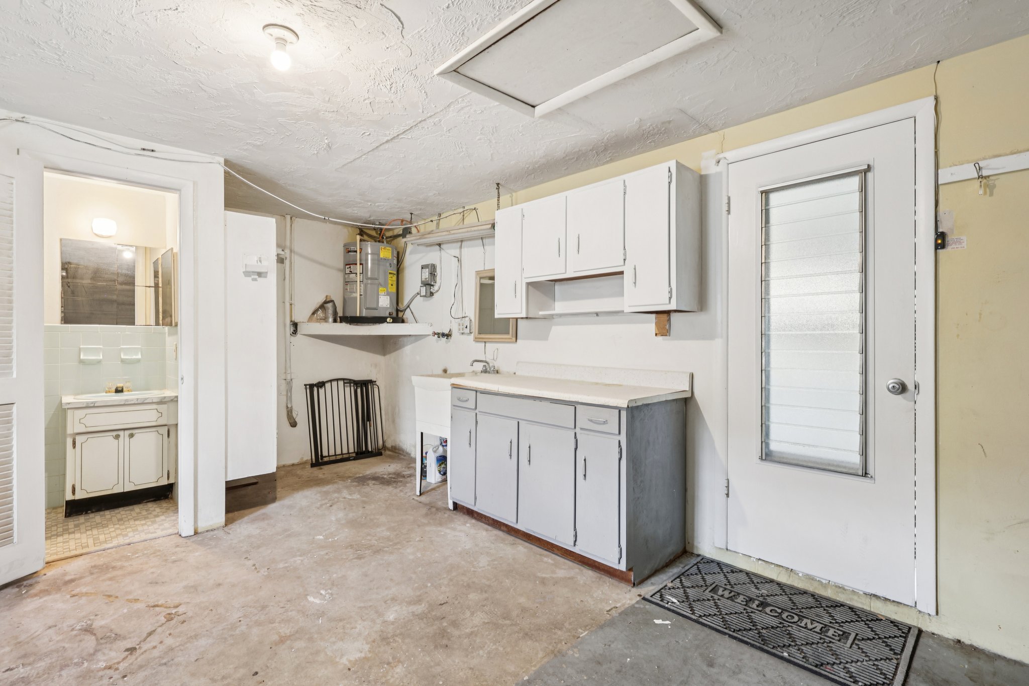 Darlington Rd-S1504-029.jpg