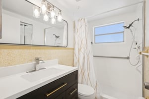 Darlington Rd-S1504-027.jpg