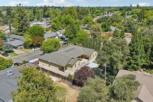 Tarro Way-S0808-049.jpg
