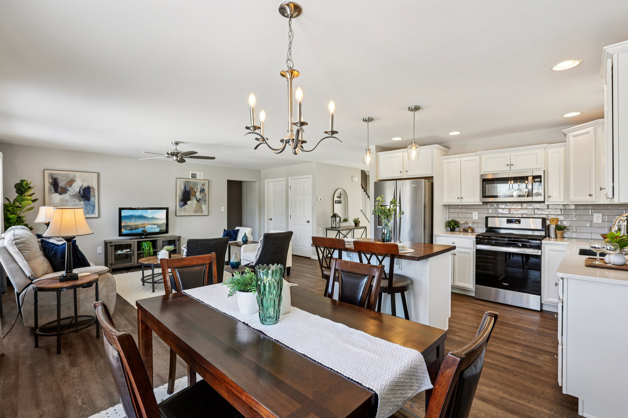 Azalea Dr-S3101-007.jpg