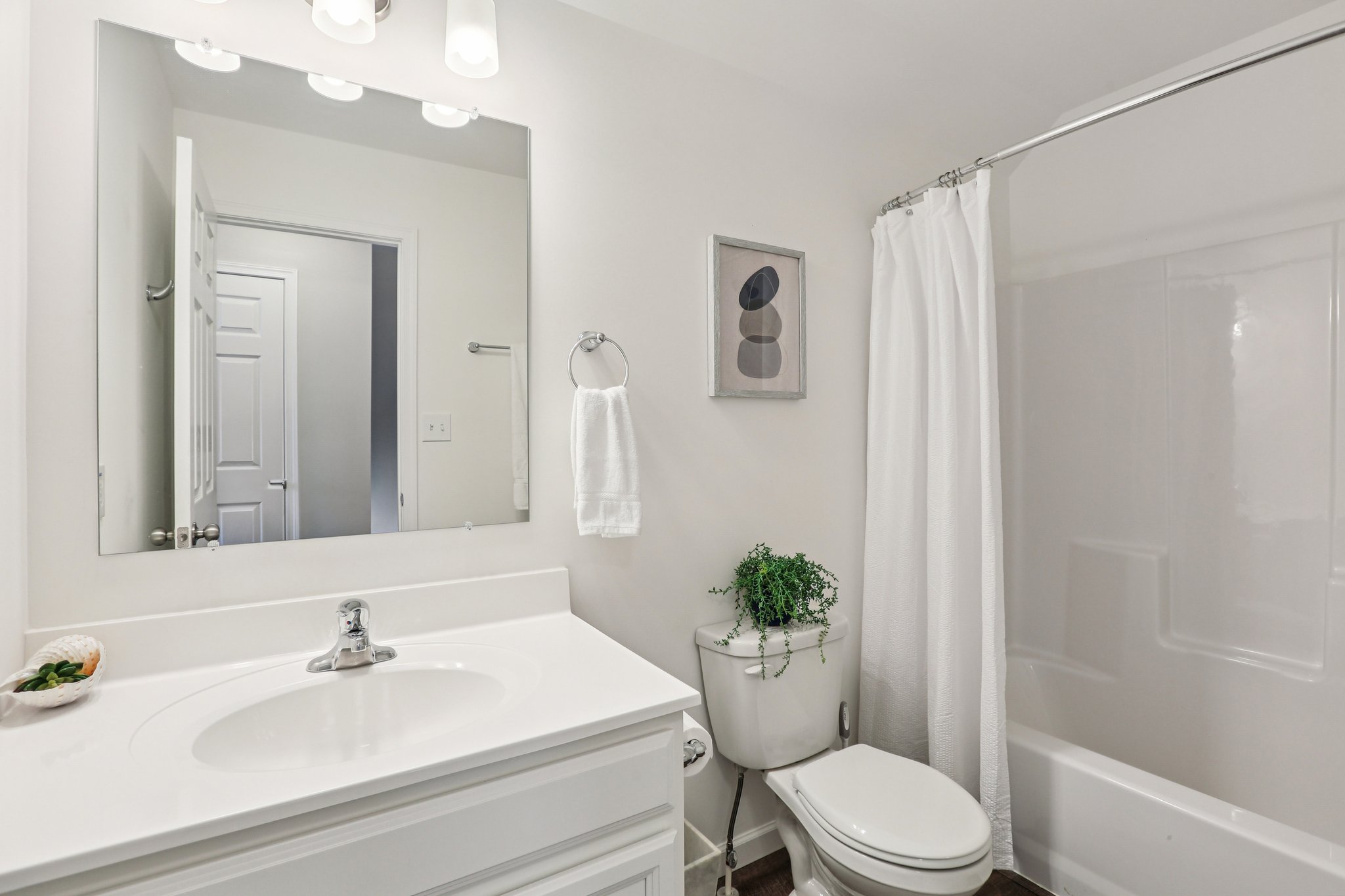 Azalea Dr-S3101-018.jpg