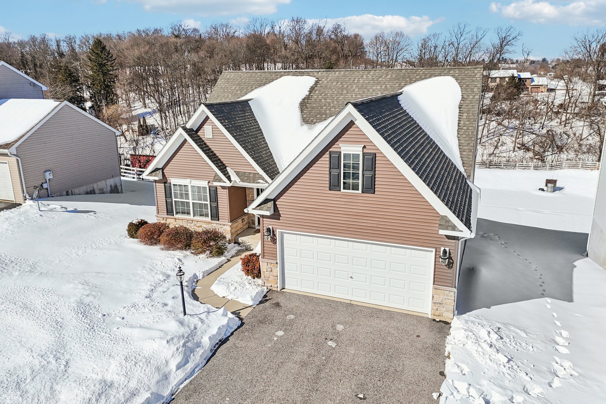 Azalea Dr-S3101-028.jpg