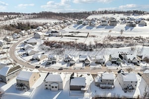 Azalea Dr-S3101-035.jpg