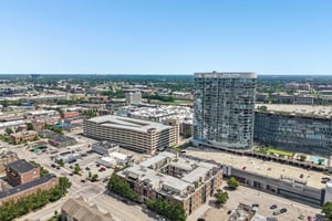 E Ohio St 223-S0307-058.jpg