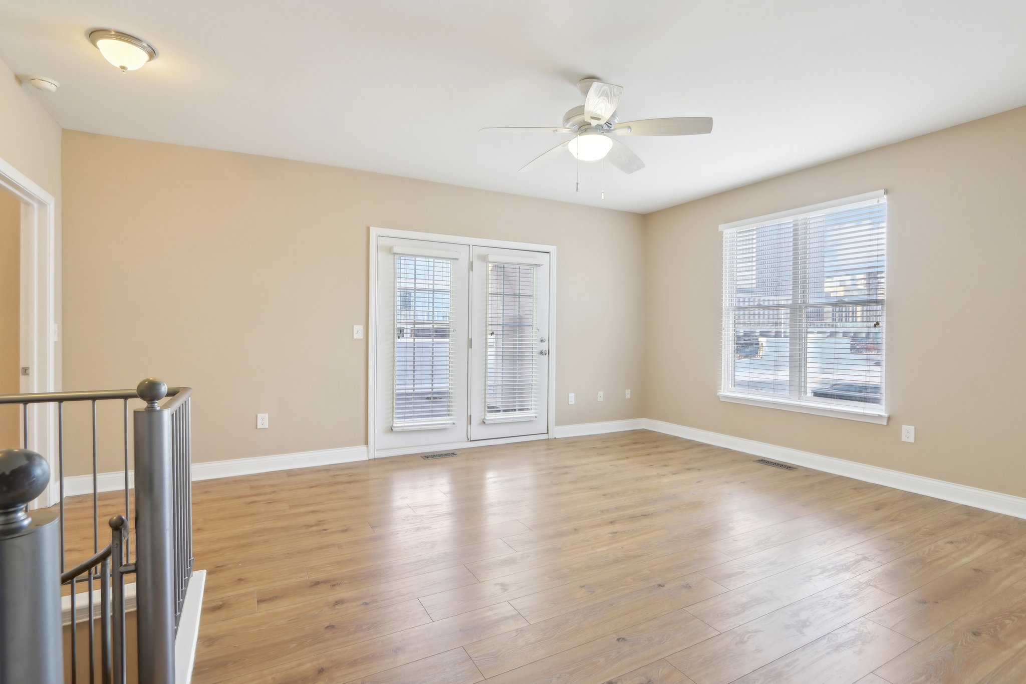 E Ohio St 309-05042025-021.jpg