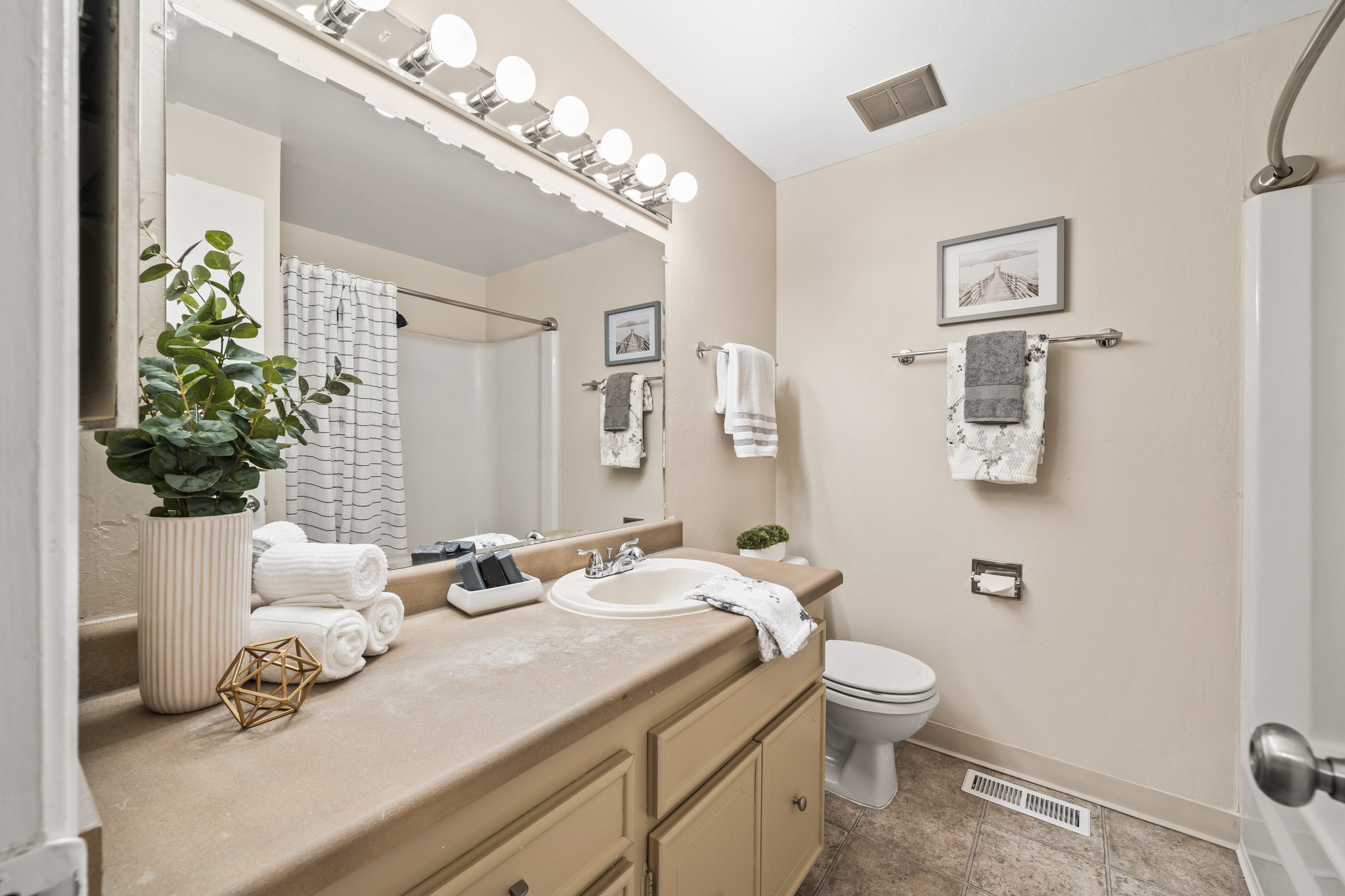3550 Barrymore Dr, Reno, NV 89512, USA Photo 21