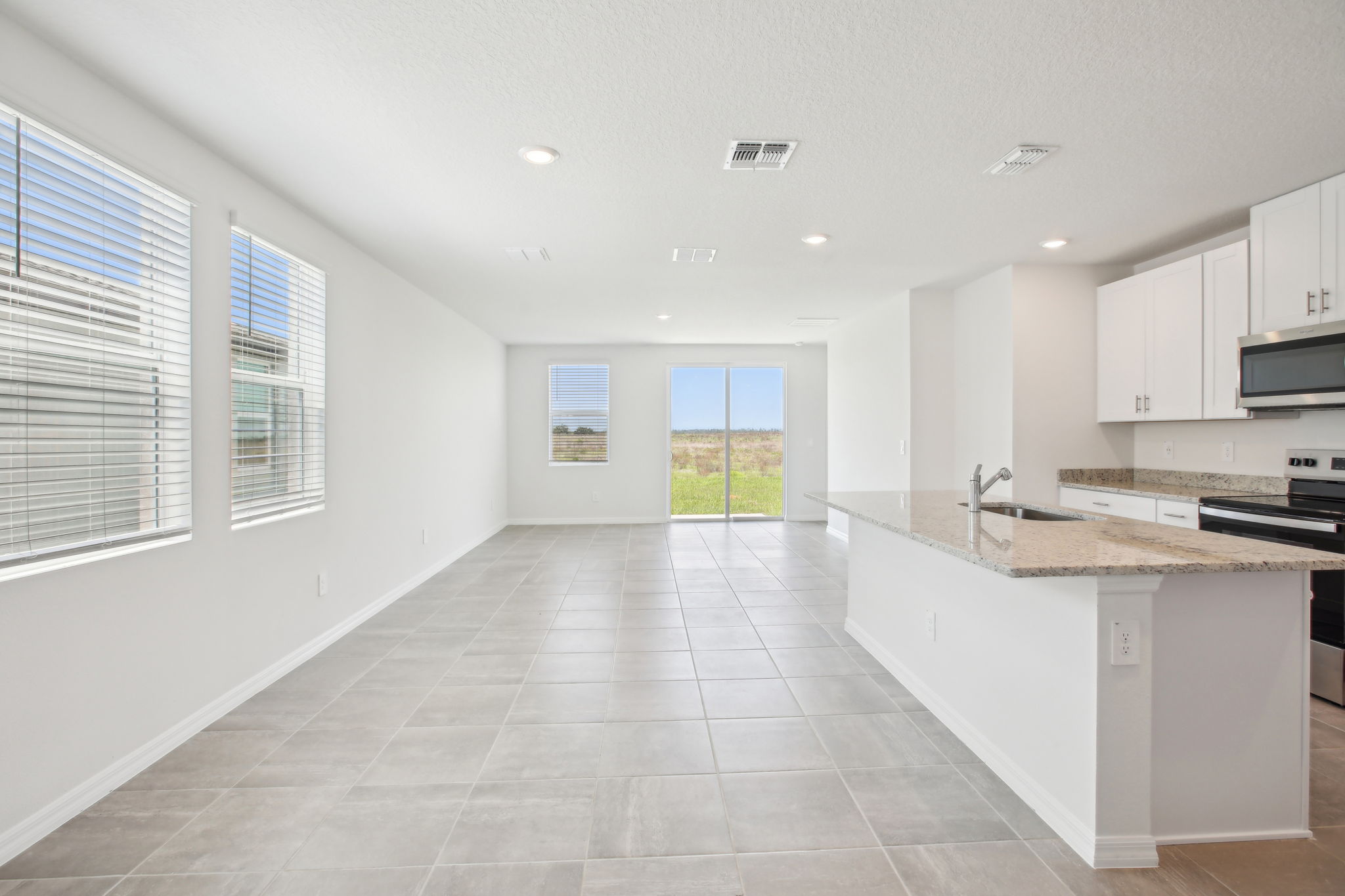 Tampa Division - Benton Hills - 3550 Moscato Drive, Brooksville, FL 34602-006