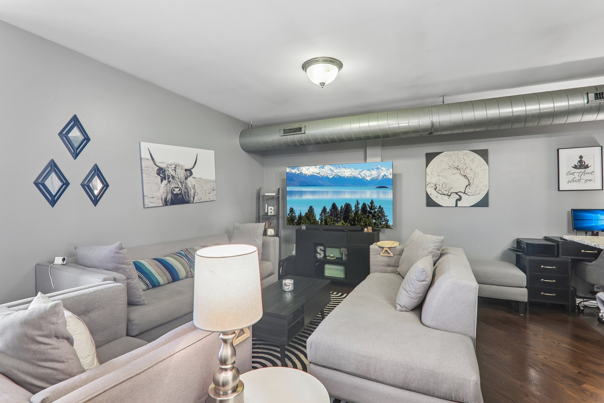 W Montrose Ave 506-S0708-009.jpg