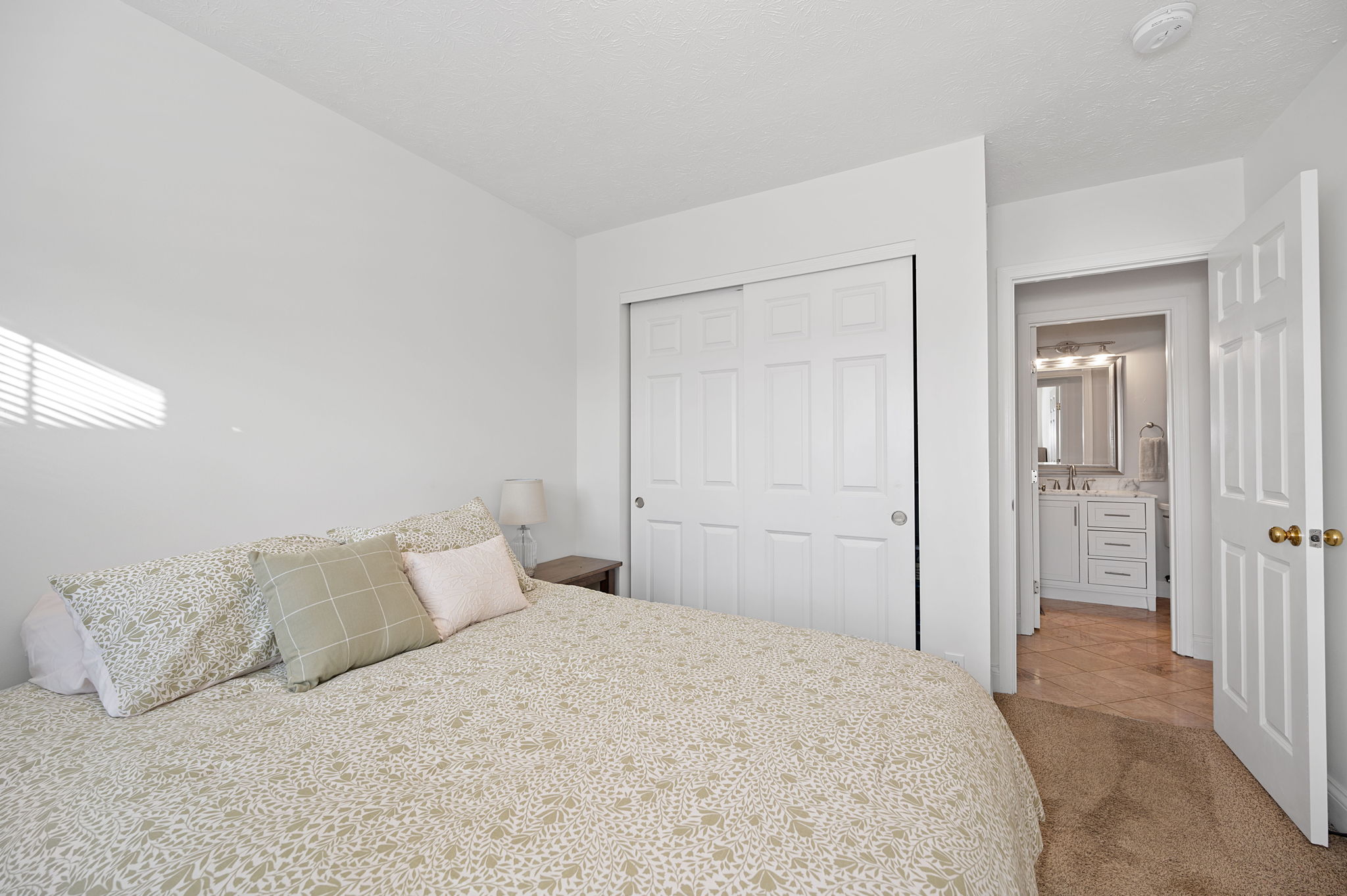 3552 Ridgewood Ave_CincyPhotoPro-7412
