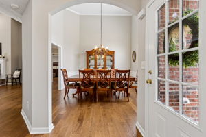 Foyer/Dining Room