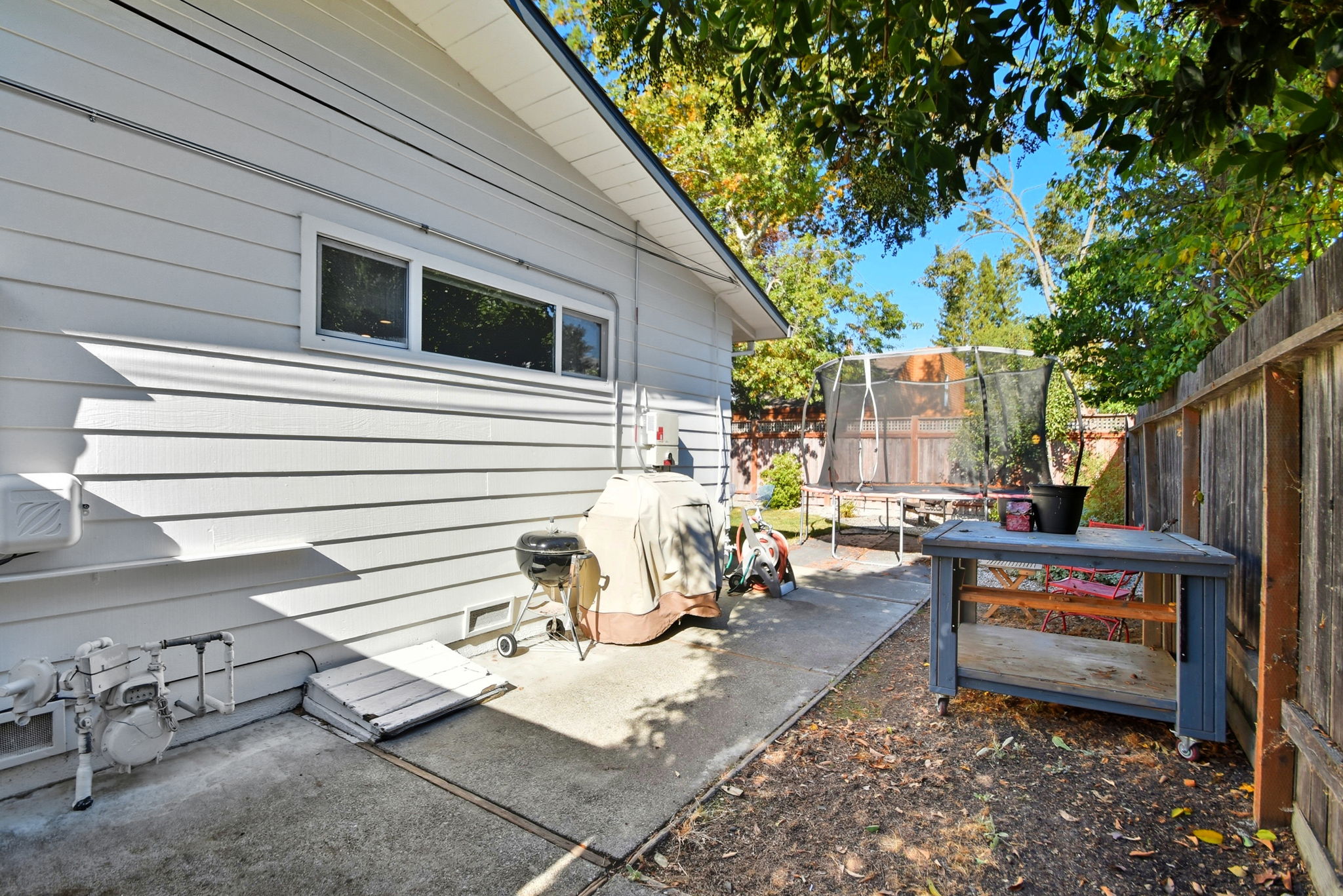  Photo 49