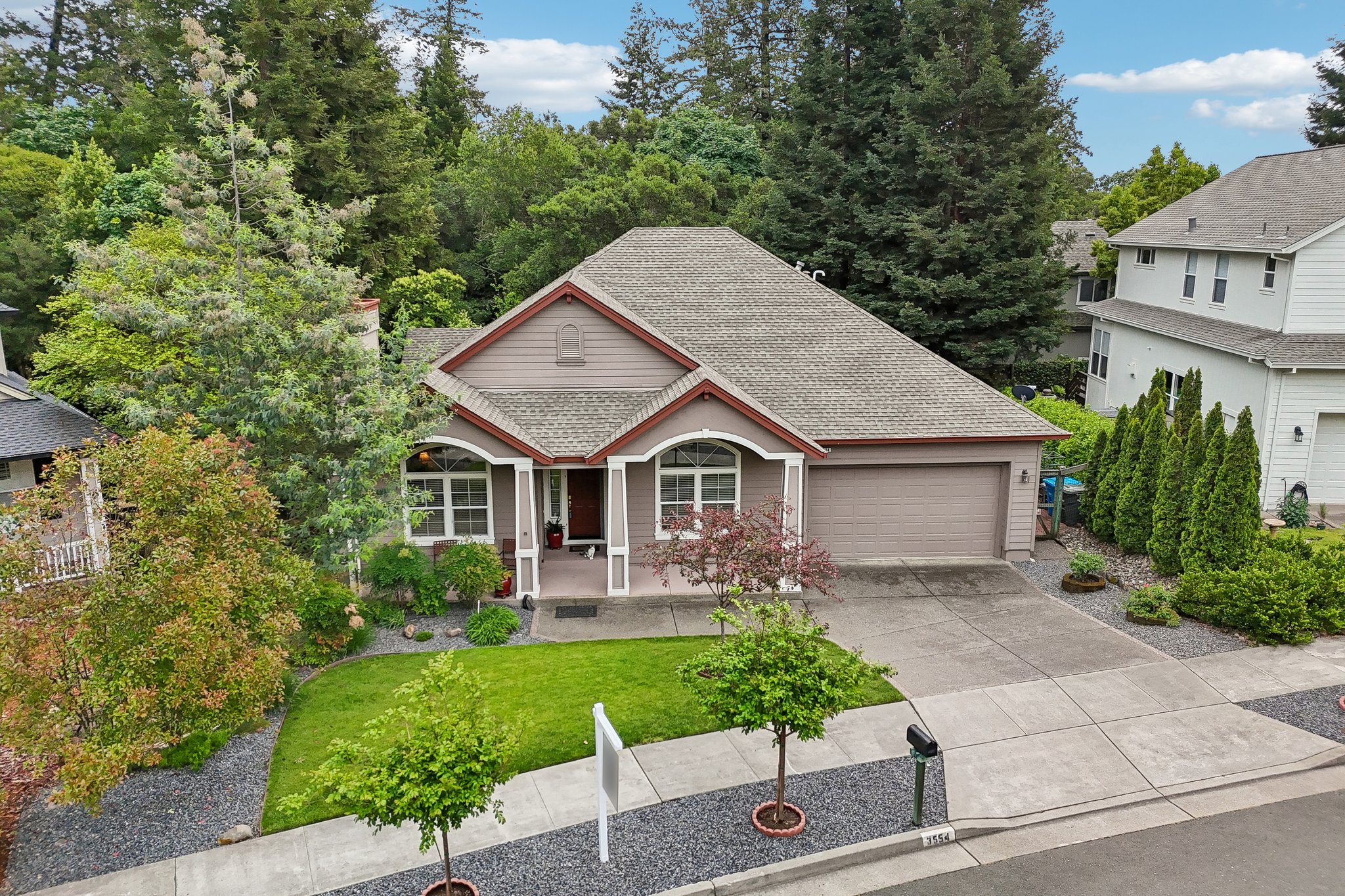 Aikin Pl-S2204-058.jpg