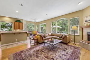 Aikin Pl-S2204-016.jpg