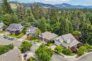 Aikin Pl-S2204-050.jpg