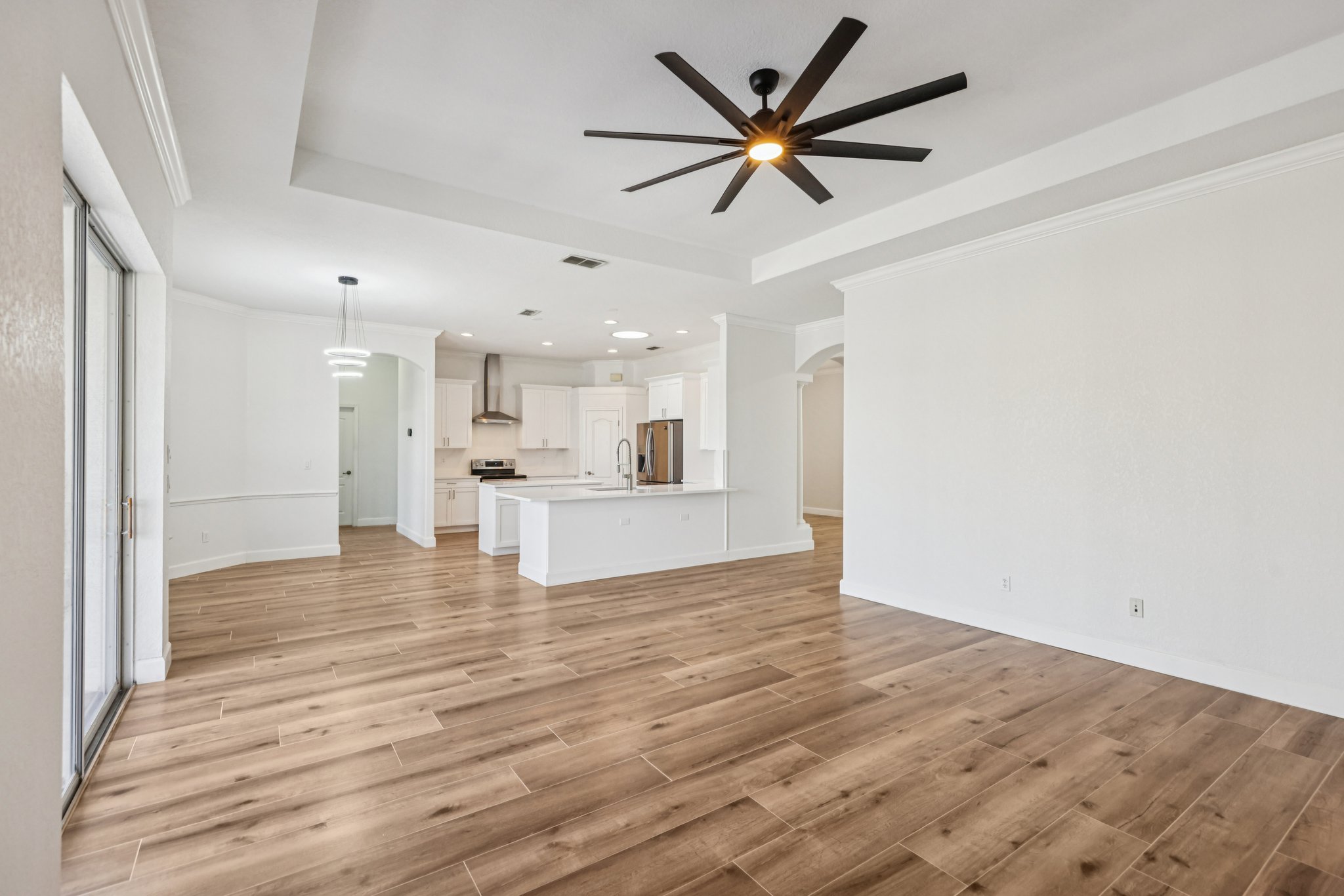 Maribella Dr-S1511-016.jpg