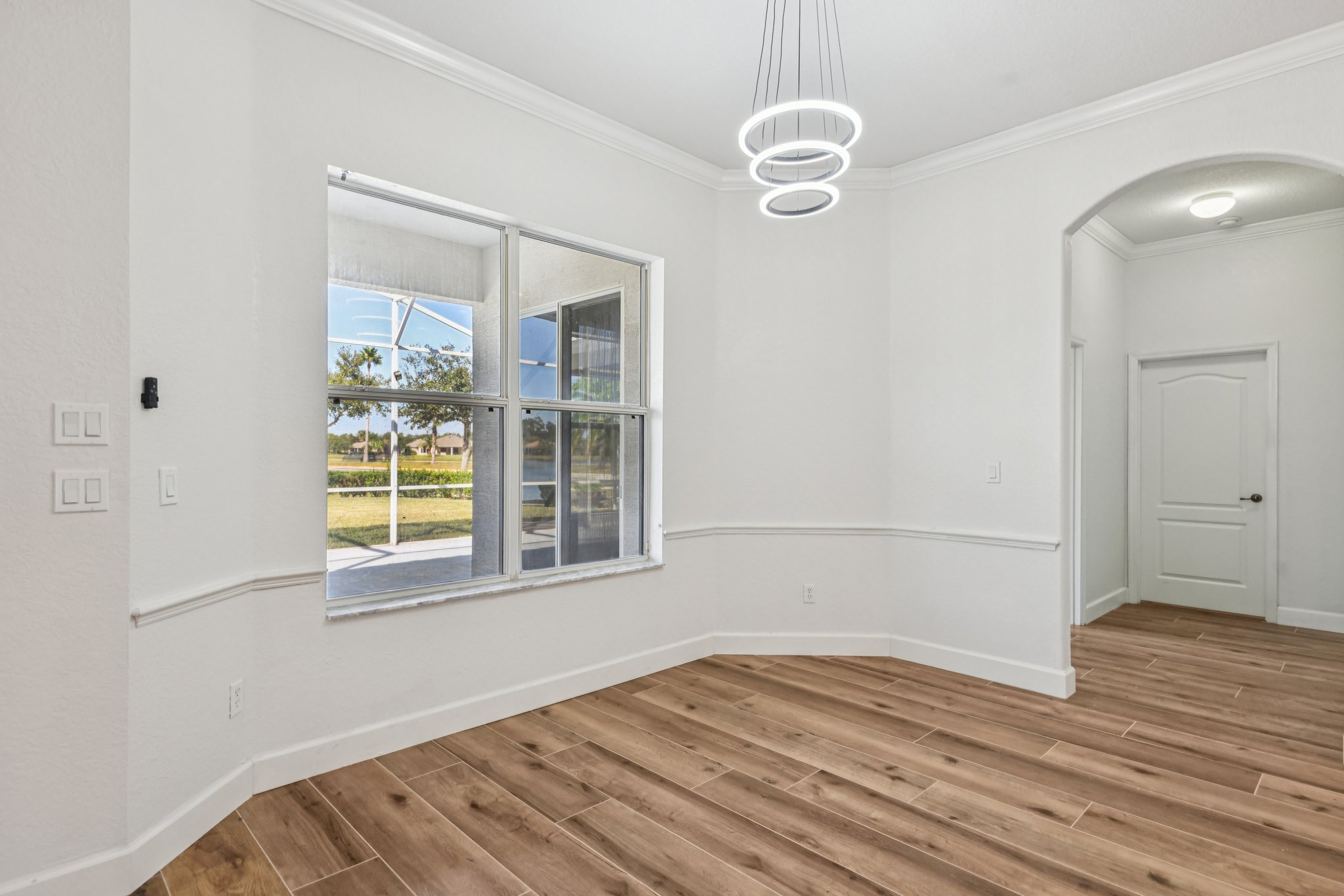 Maribella Dr-S1511-019.jpg