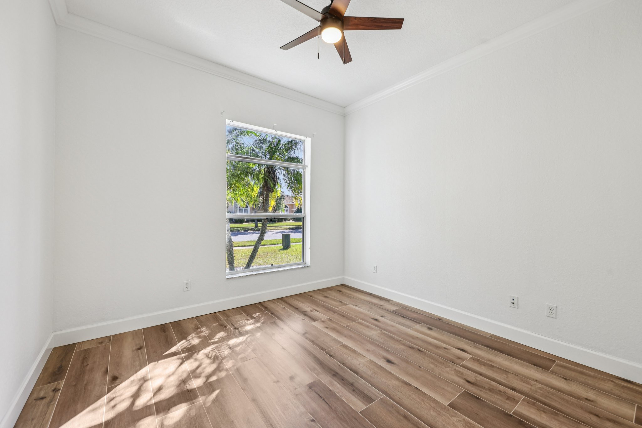 Maribella Dr-S1511-034.jpg