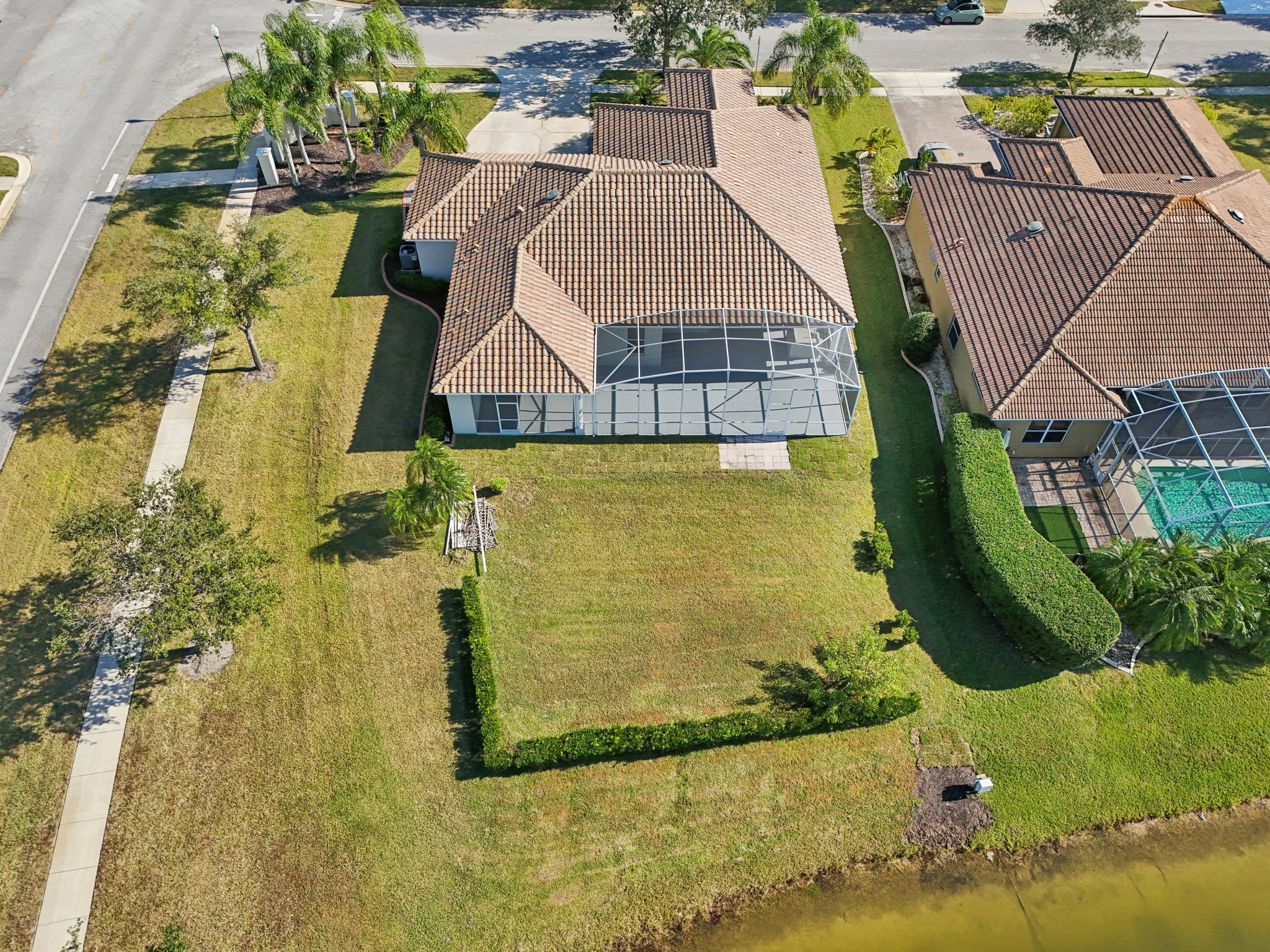 Maribella Dr-S1511-063.jpg